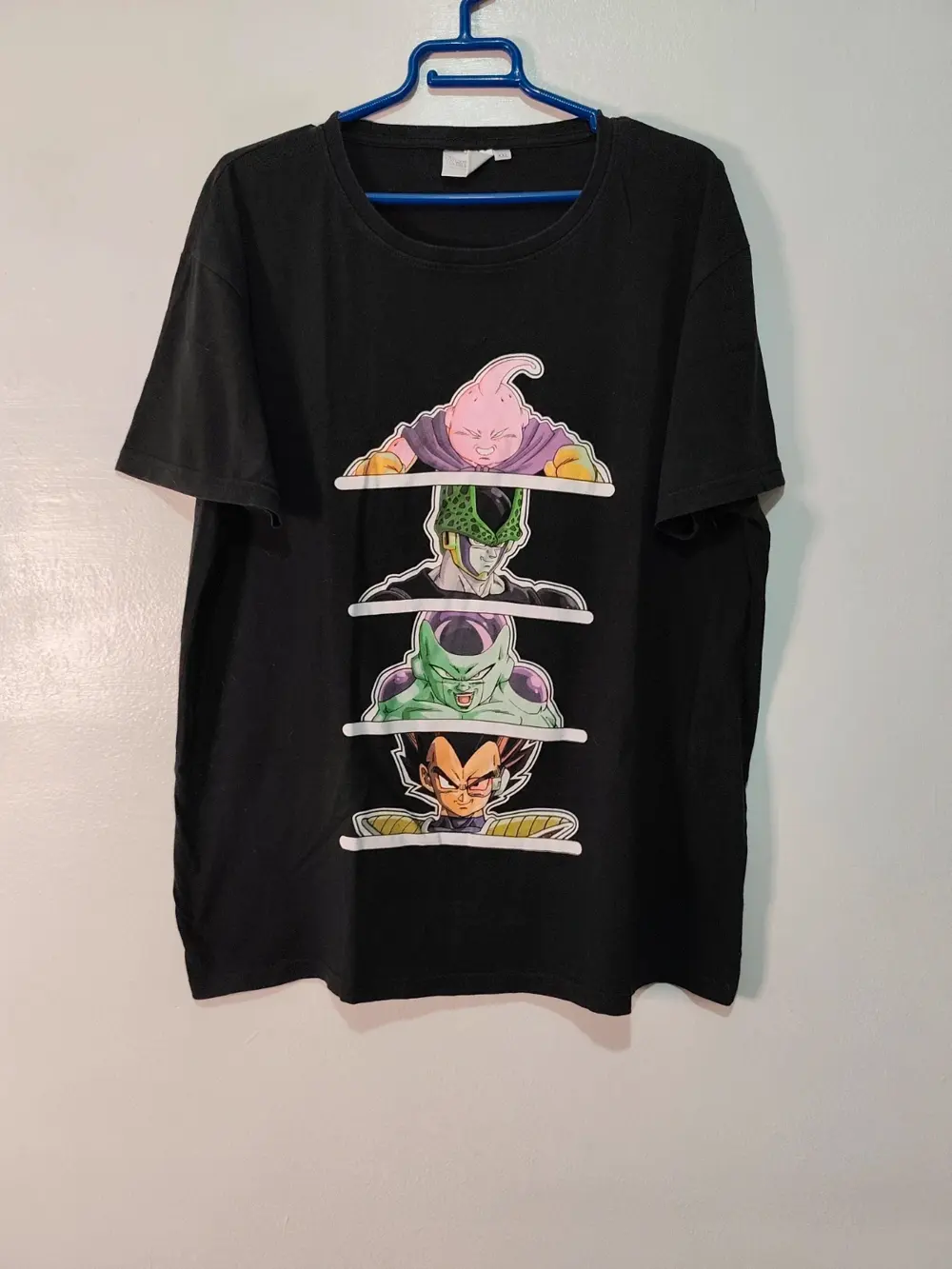 Camiseta Dragon Ball Z Villanos (Buu, Célula, Freezer, Vegeta) Talla XXL (Sirve para XL)