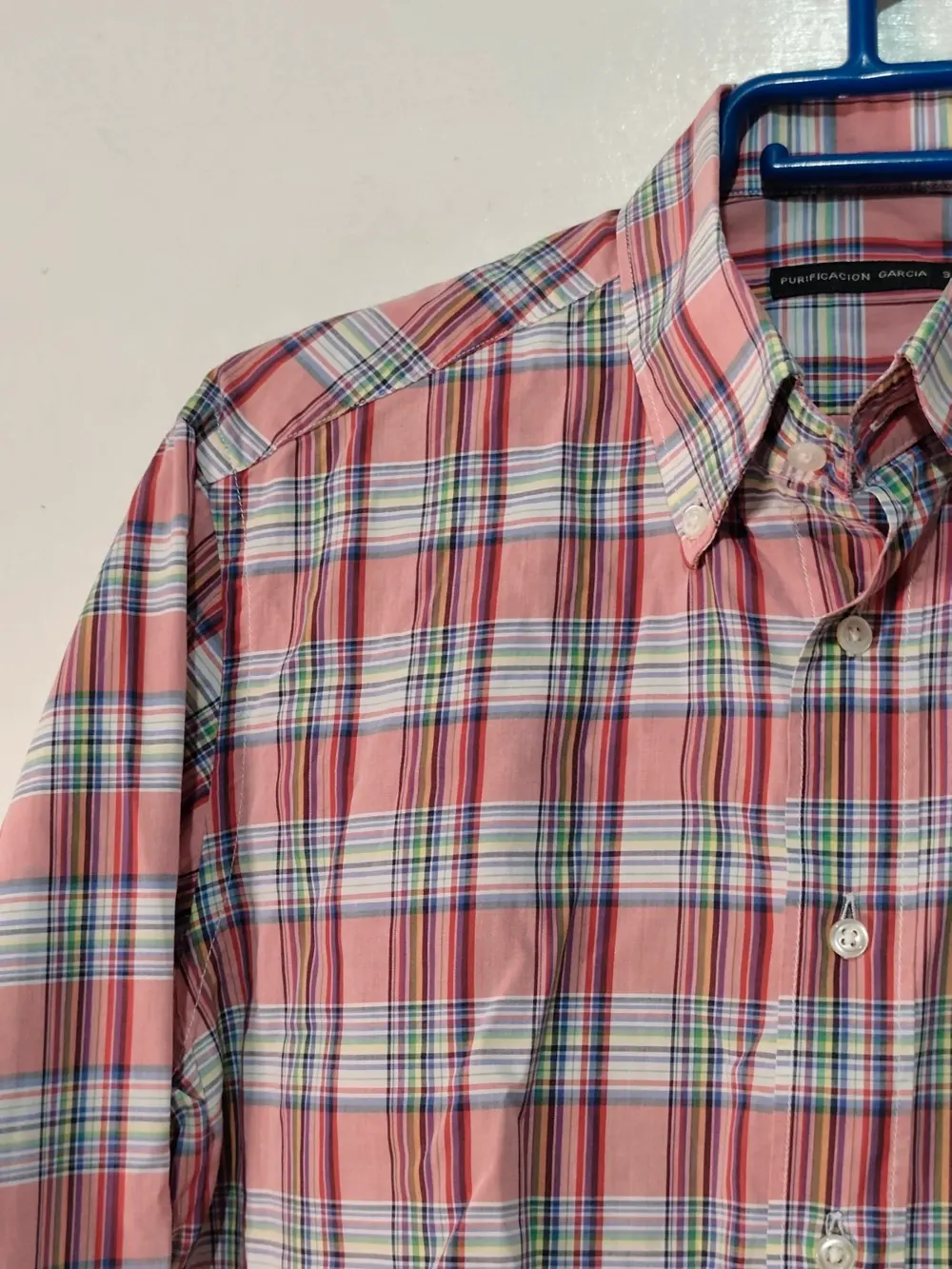 Camisa manga larga a cuadros Purificación García talla 3 equivale a una M sirve para S ver medidas, foto 5