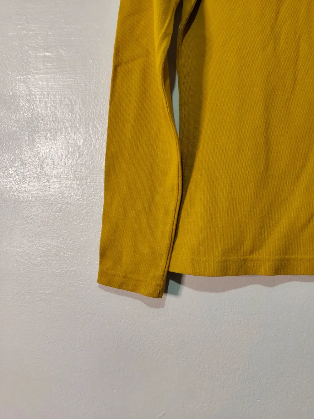 Polo manga larga Lacoste Mostaza mujer talla 38 equivale a una M ver medidas, foto 3