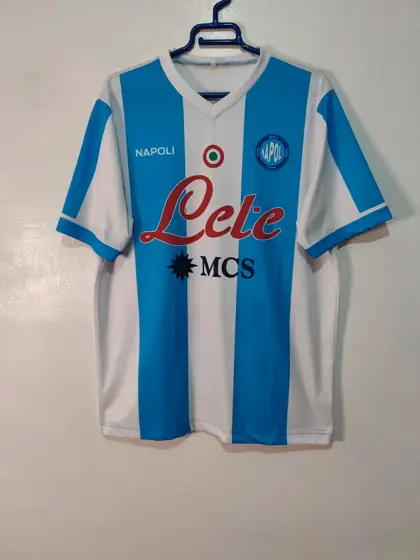 Camiseta Maradona Napoli talla L sirve para M ver medidas
