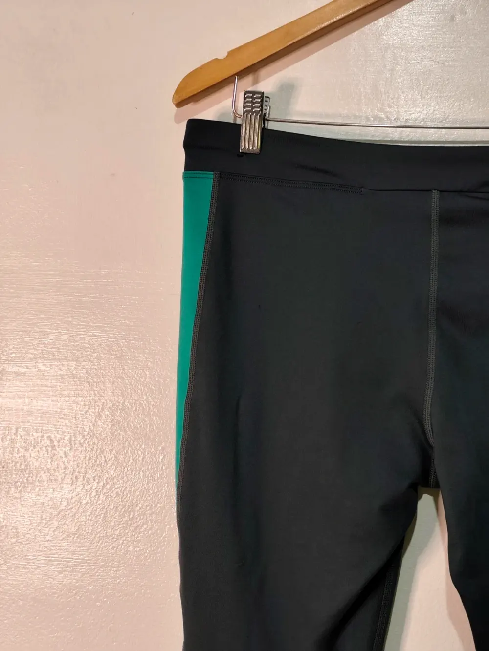 Mallas running Nike dri-fit gris y verde cremalleras talla L, foto 4