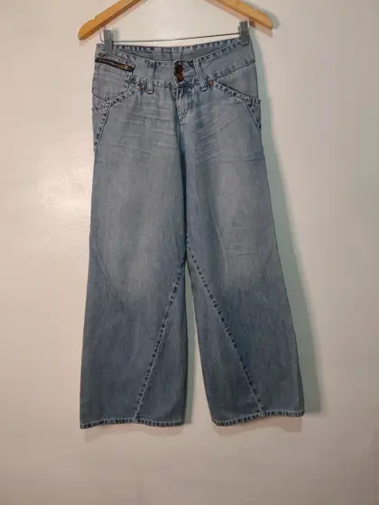 Levi's engineered jeans 26x32 baggy tiro bajo talla XS/S ver medidas y2k