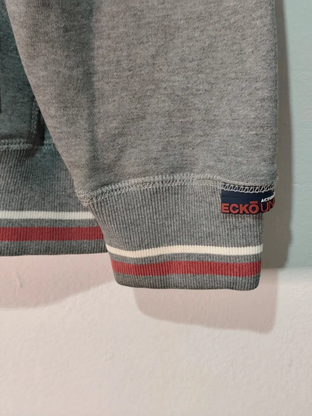 Sudadera con capucha y cremallera Ecko Unltd talla S ver medidas, foto 2