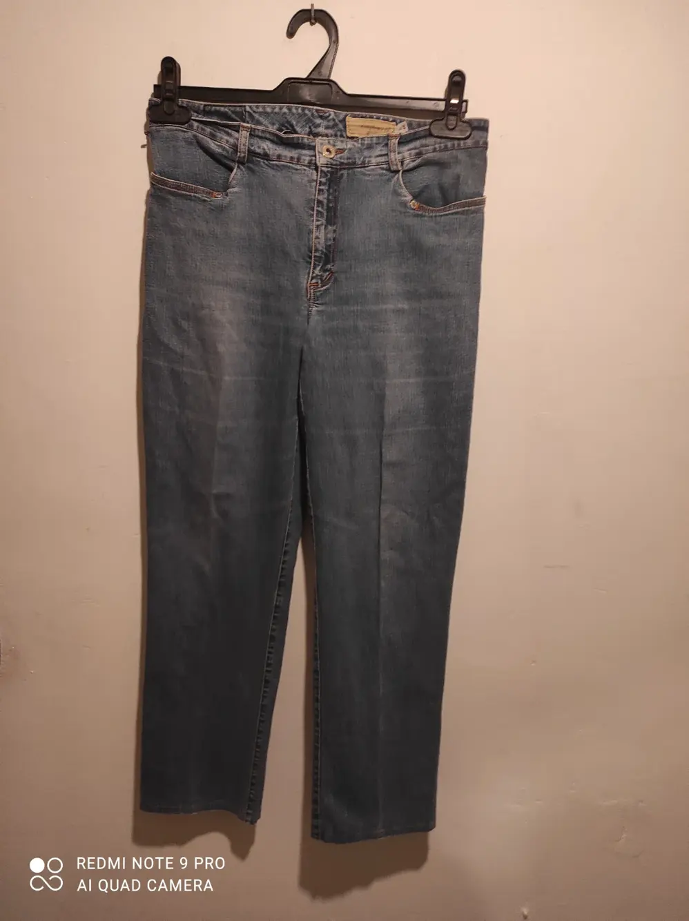 Pantalon tejano Kleymac talla EU.46