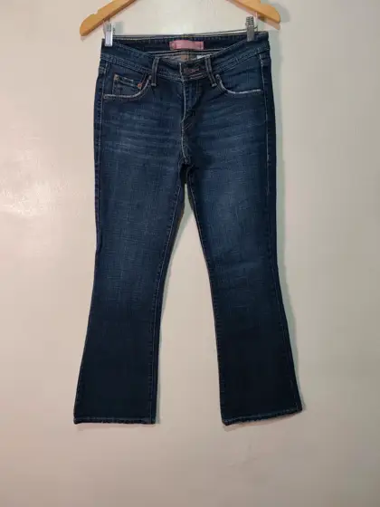 Pantalón vaquero Levi's superlow 518 boot cut azul oscuro tiro bajo y2k talla 5s