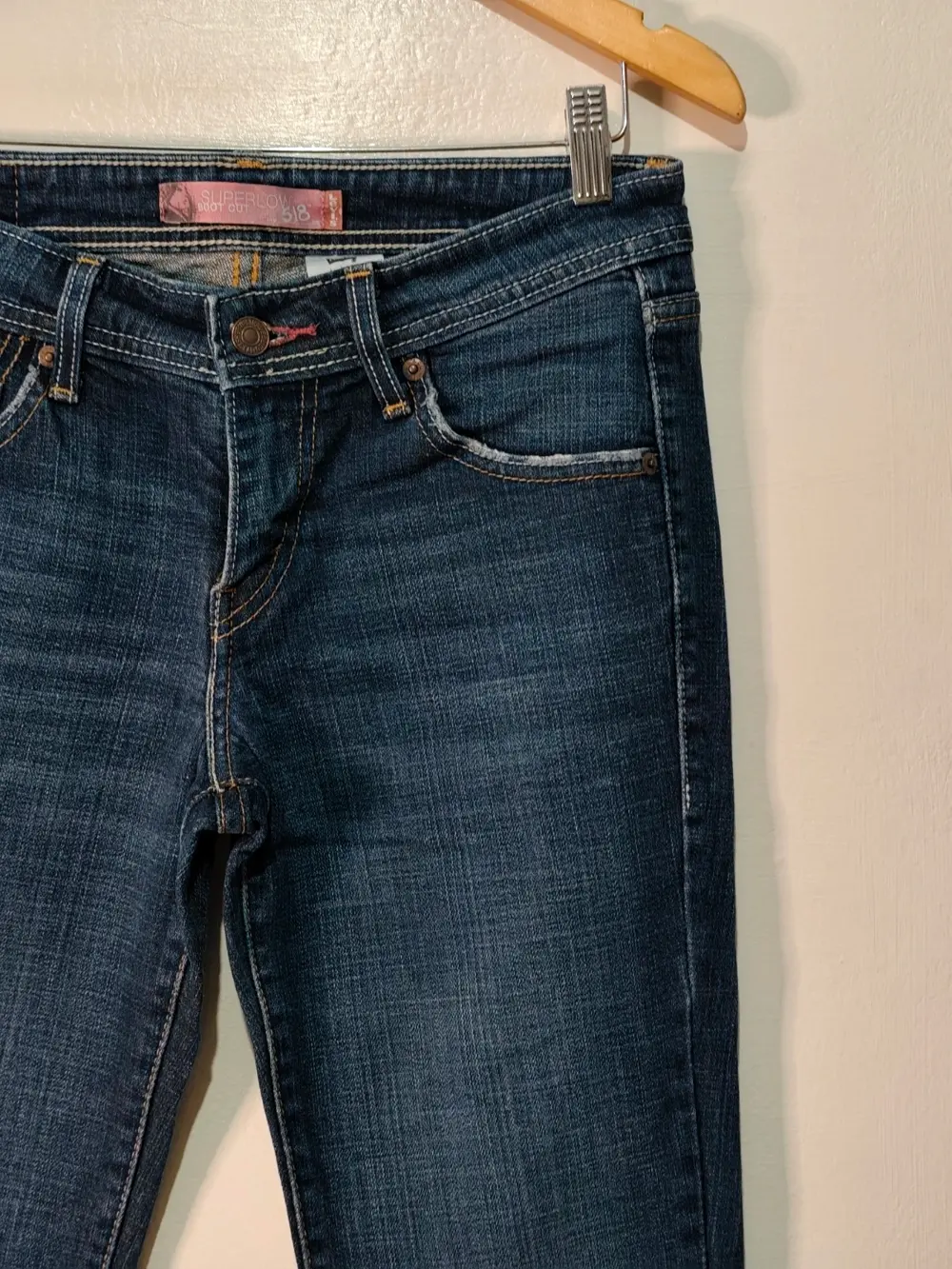 Pantalón vaquero Levi's superlow 518 boot cut azul oscuro tiro bajo y2k talla 5s, foto 3