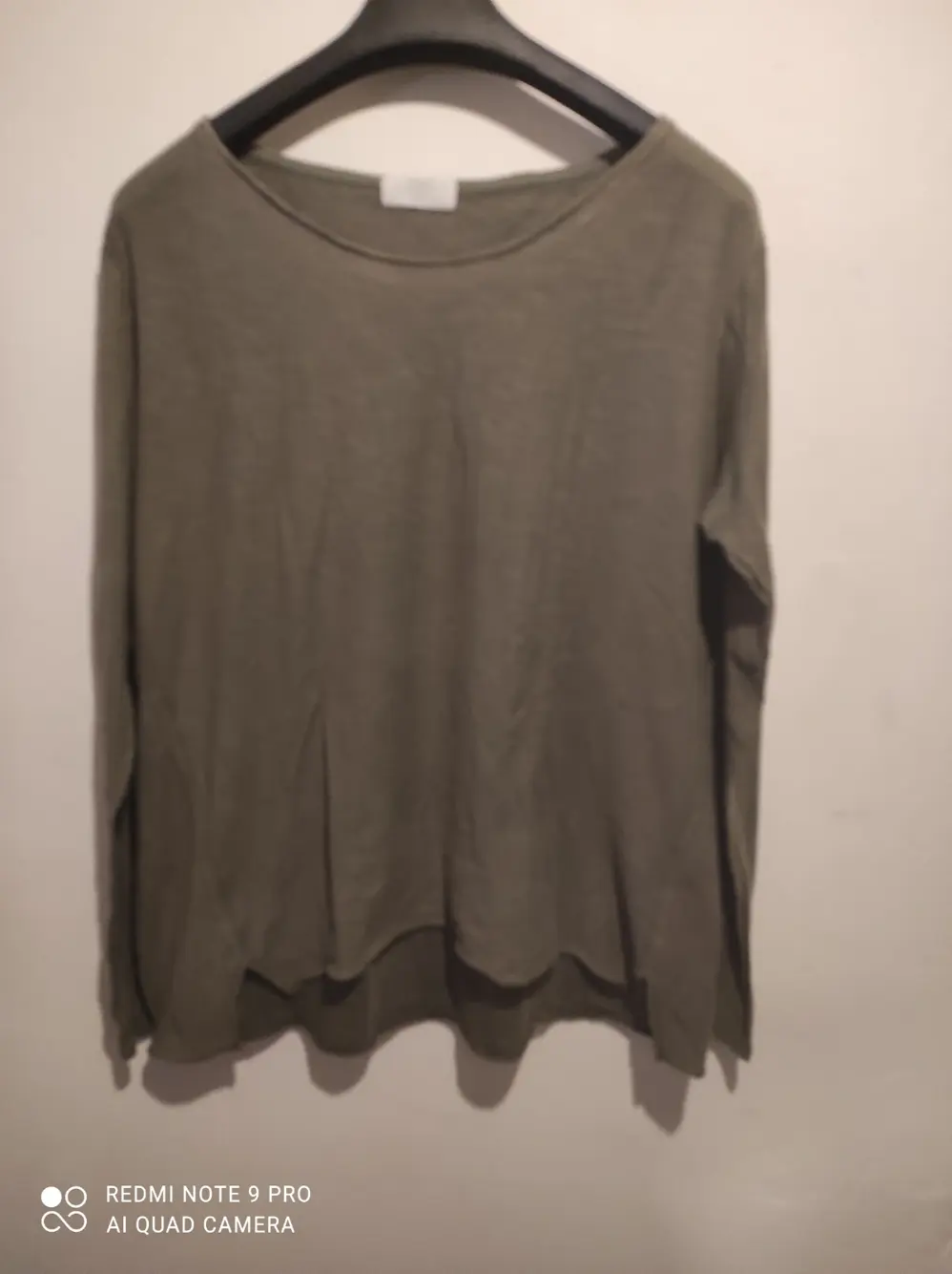 Blusa lisa Codigo basics