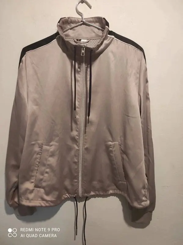 Chaqueta Divided, foto 4