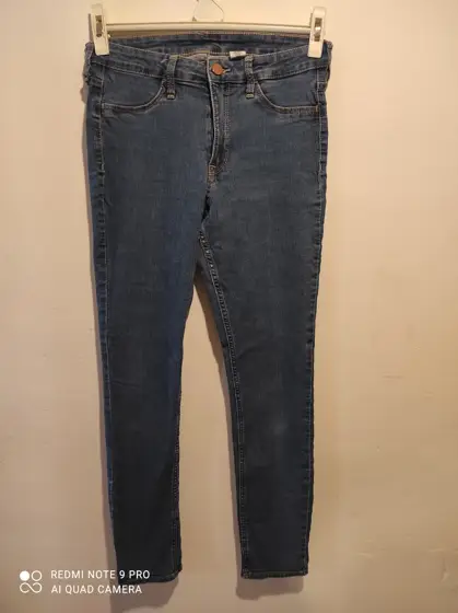 Pantalon vaquero H&M denim