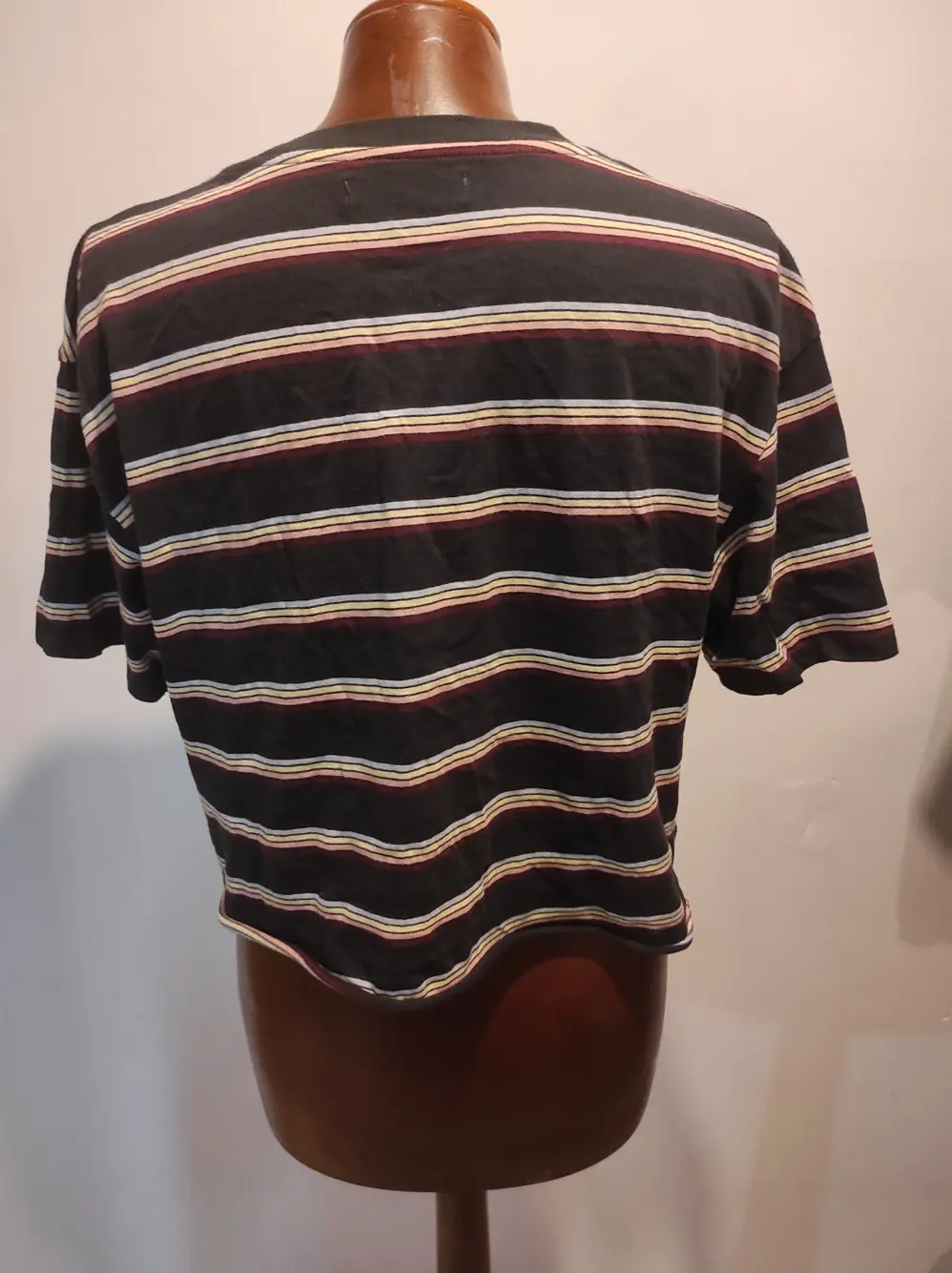 Camiseta manga corta hasta la cintura Pull &bear, foto 3