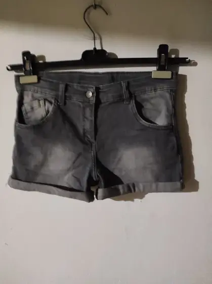Pantalon corto short Losan
