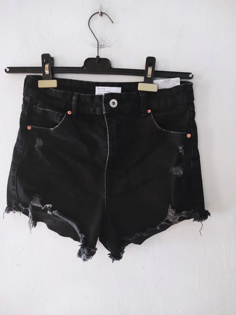 Pantalon corto short Bershka