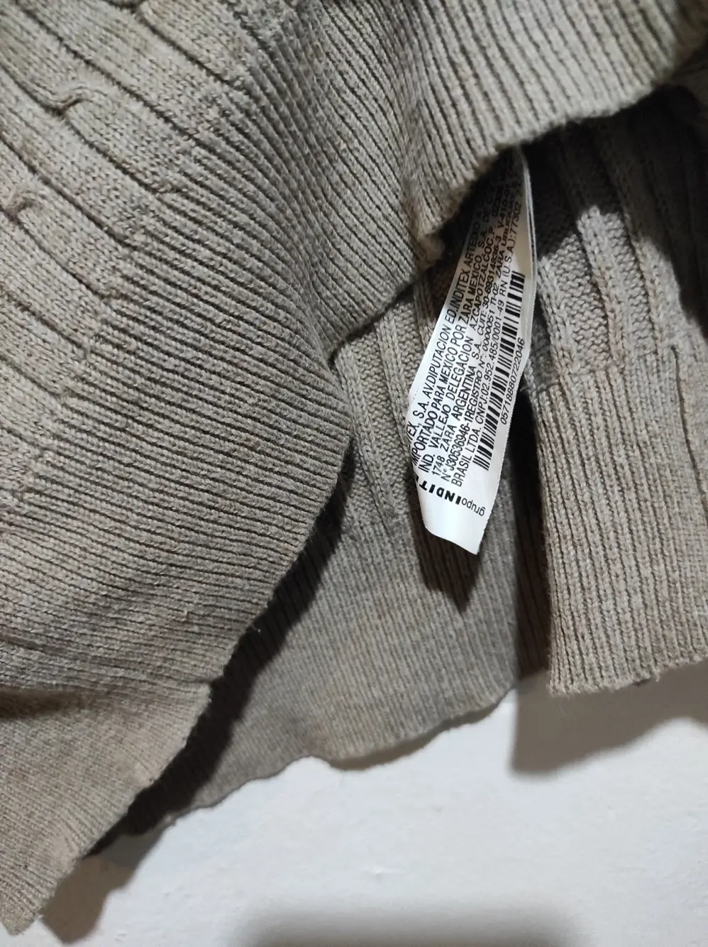 Sueter manga corta Zara, foto 4