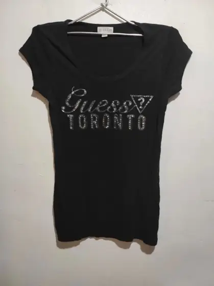 Camiseta sin mangas Guess