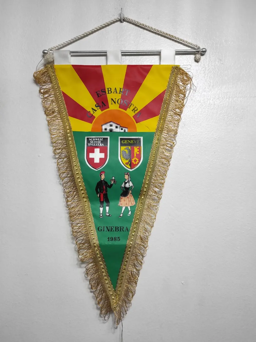 Banderin Ginebra 1985