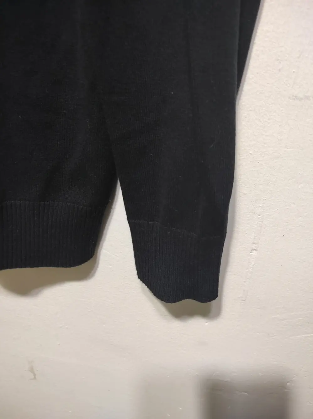 Jersey cuello de pico GX3 jeans talla L, foto 2