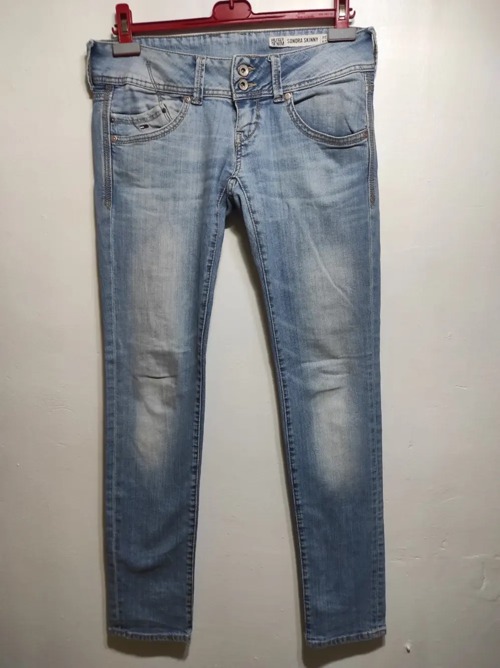 Pantalon vaquero Tommy Hilfiger talla L