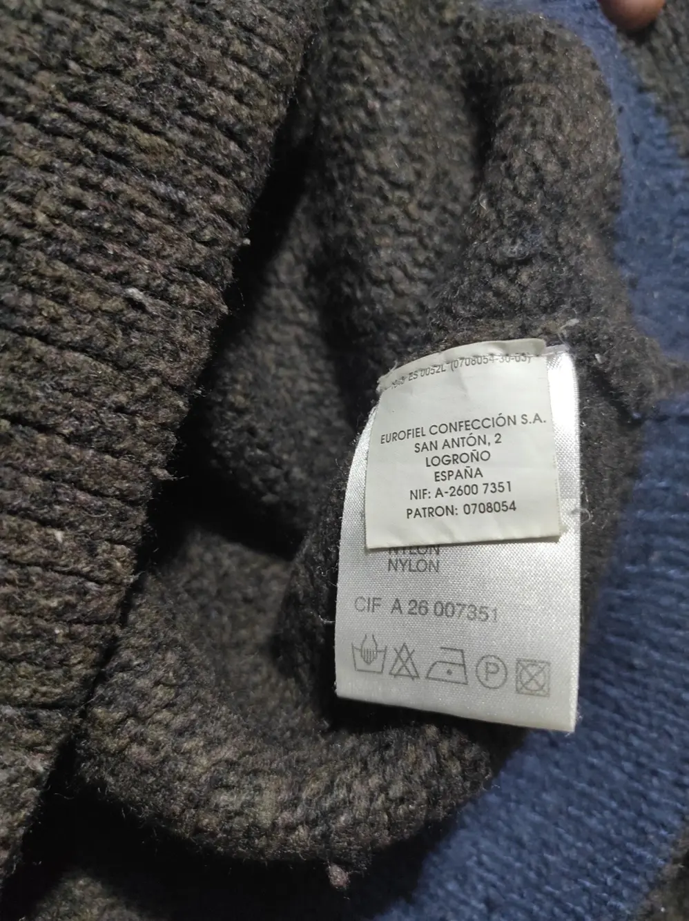 Jersey grueso cuello alto Springfield talla M, foto 3