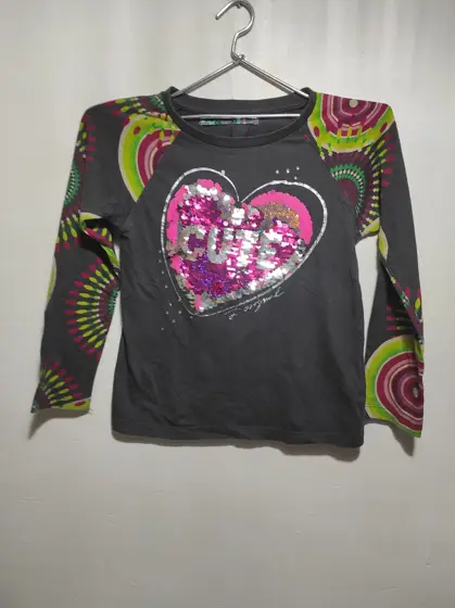 Camiseta manga larga Desigual talla 9/10 años