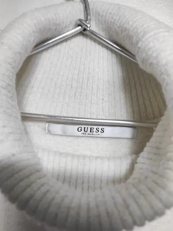 Jersey cuello alto Guess, foto 3