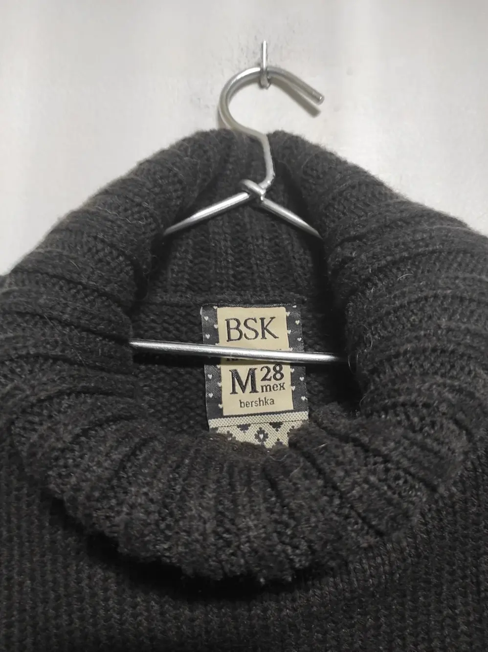 Jersey cuello alto Bershka talla M, foto 5