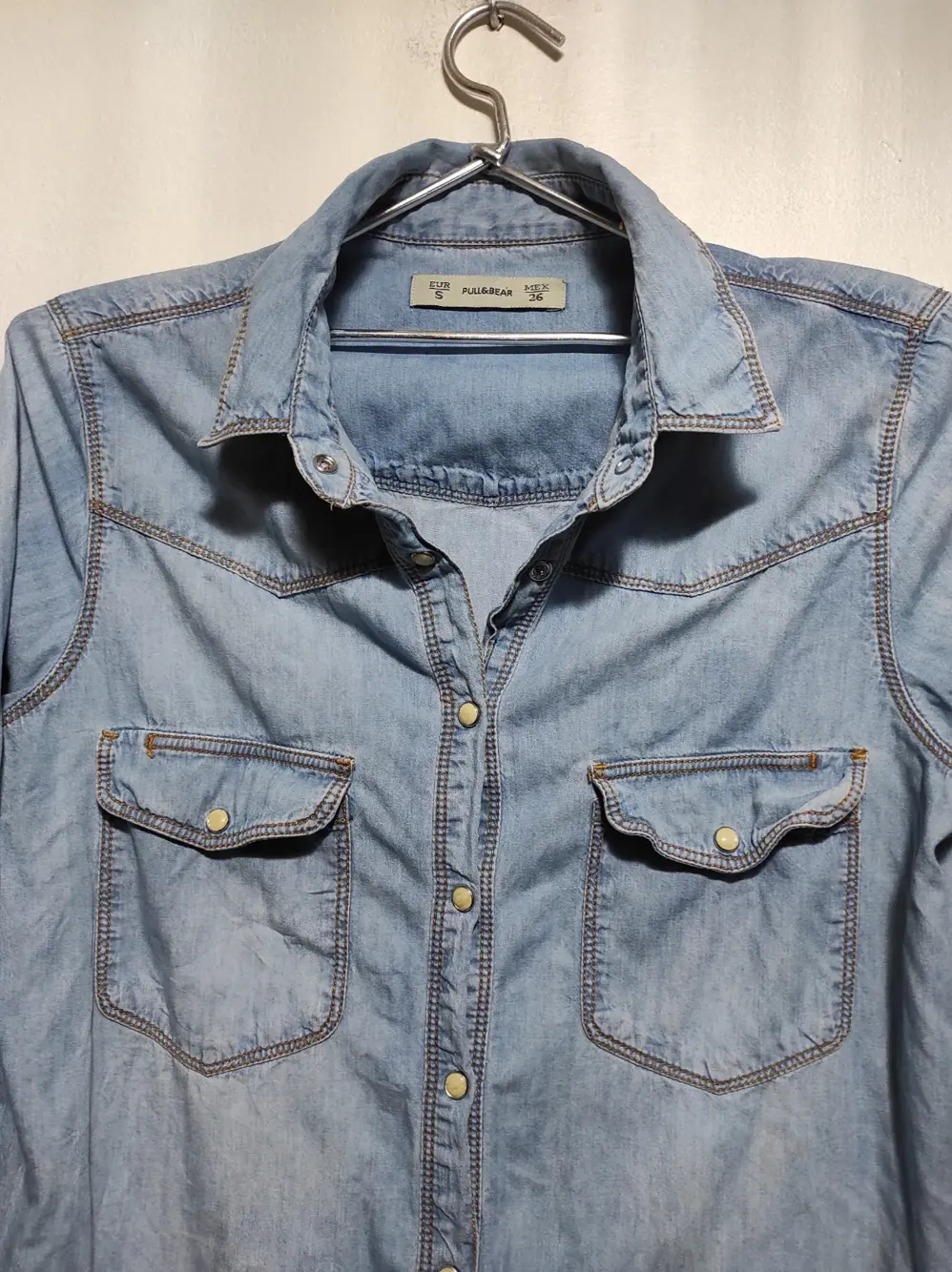 Camisa vaquera Pull & Bear talla S, foto 5