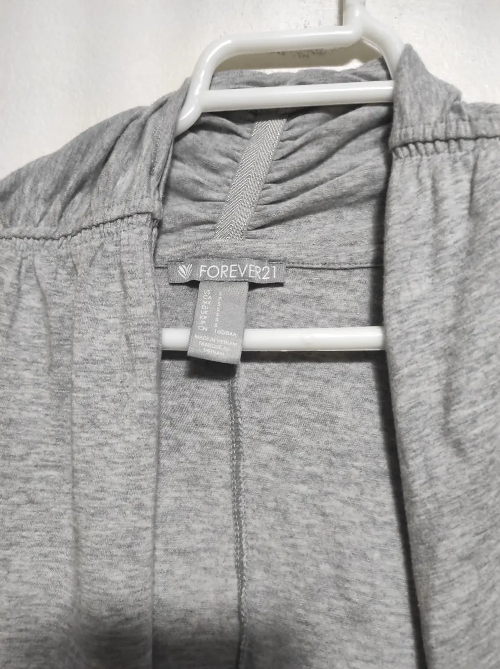 Jersey fino cardigan forever 21 talla S, foto 3