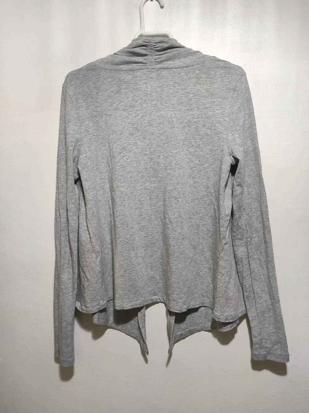 Jersey fino cardigan forever 21 talla S, foto 5