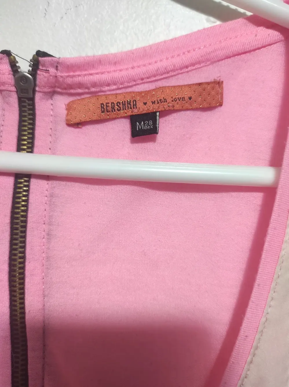 Camiseta sin mangas Bershka talla M, foto 2