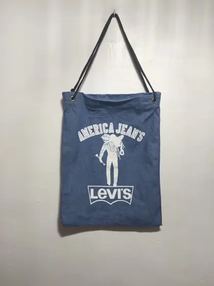 Bolso de hombro vintage Levi's talla unica