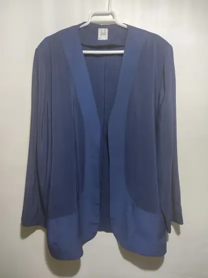 Chaqueta abierta entretiempo Basallo talla 48 pero mejor ver medidas