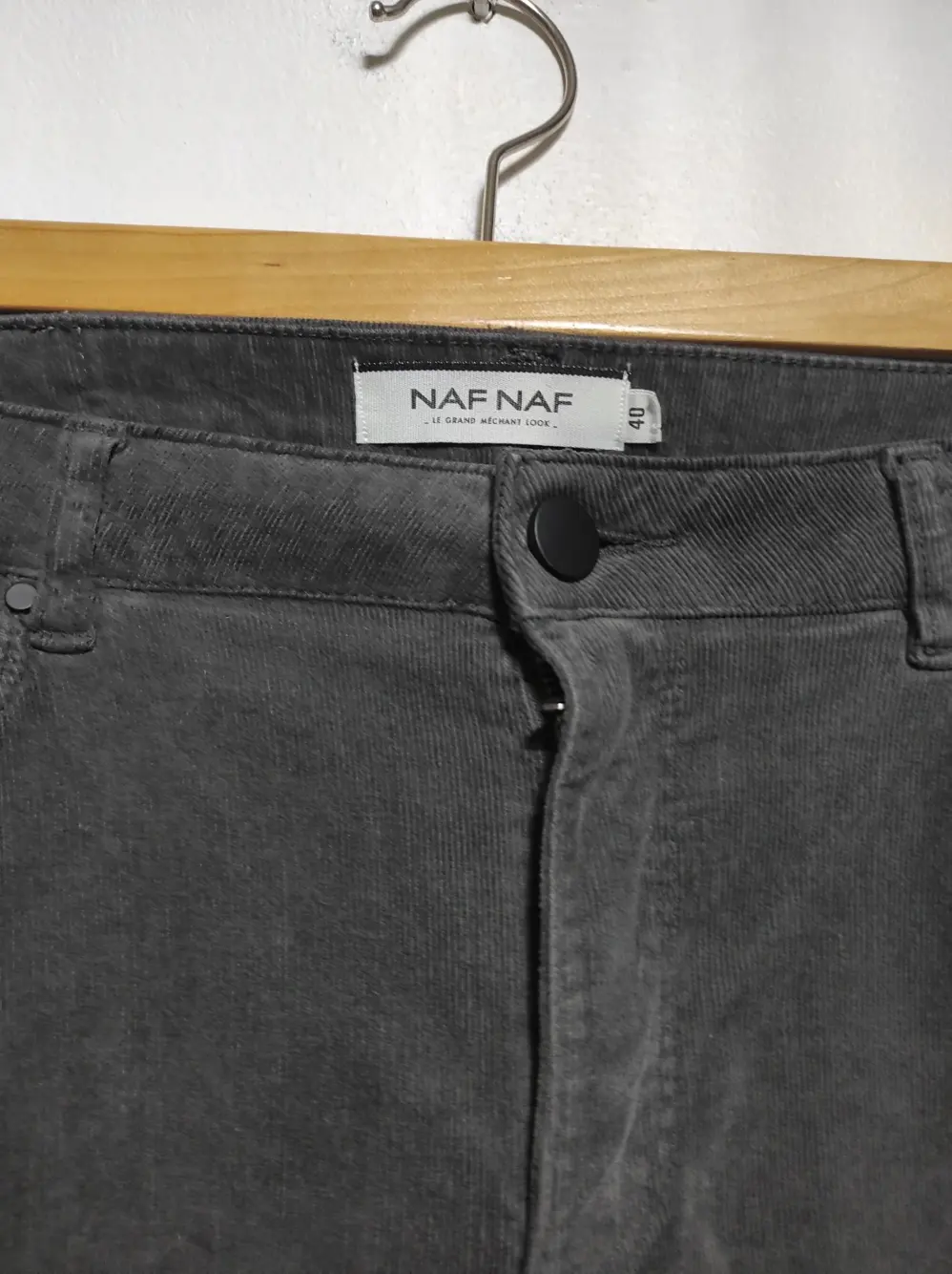Pantalon pitillo Naf Naf talla 40, foto 3