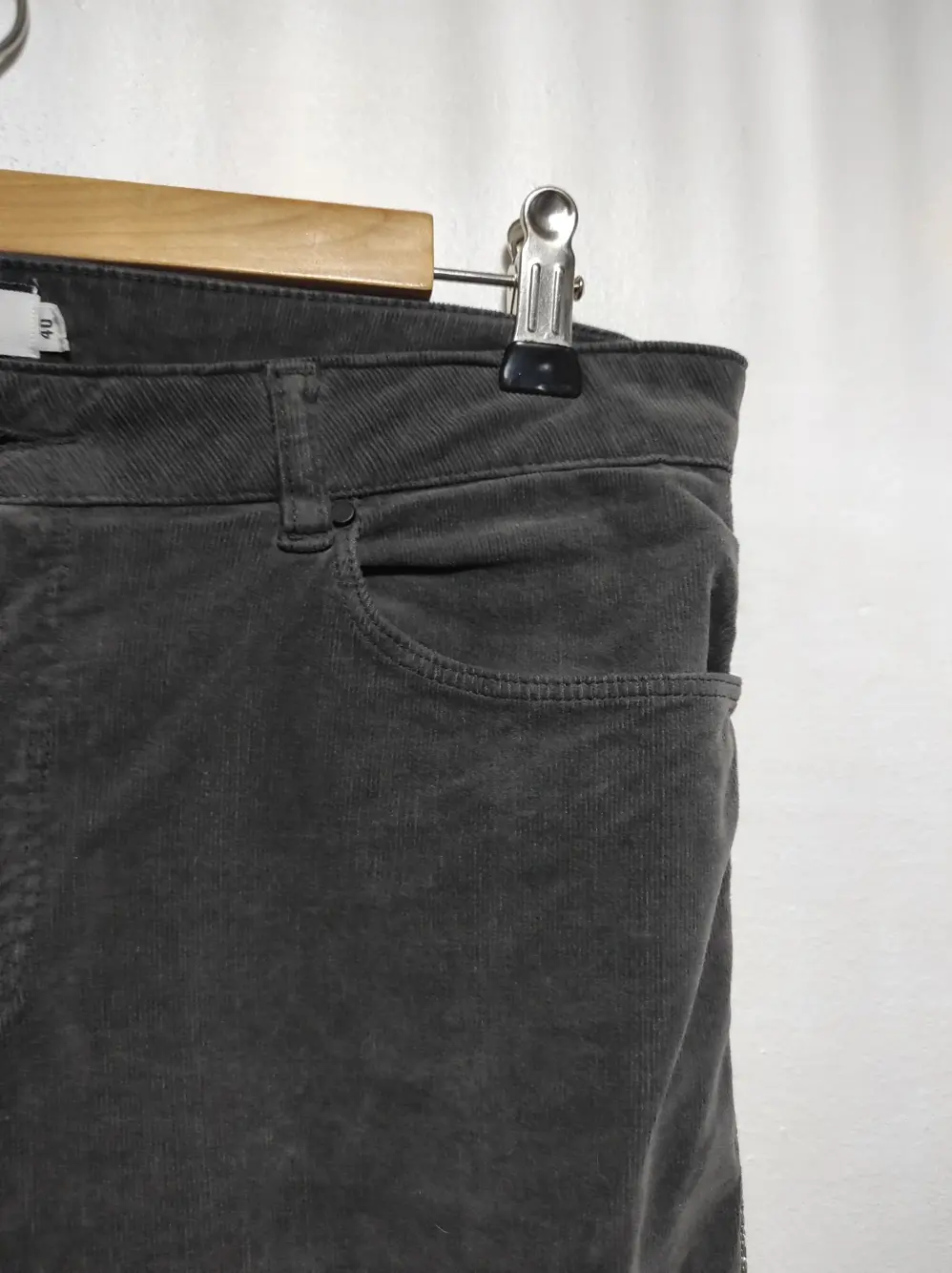 Pantalon pitillo Naf Naf talla 40, foto 4
