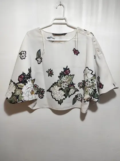 Blusa Zara manga ancha talla S