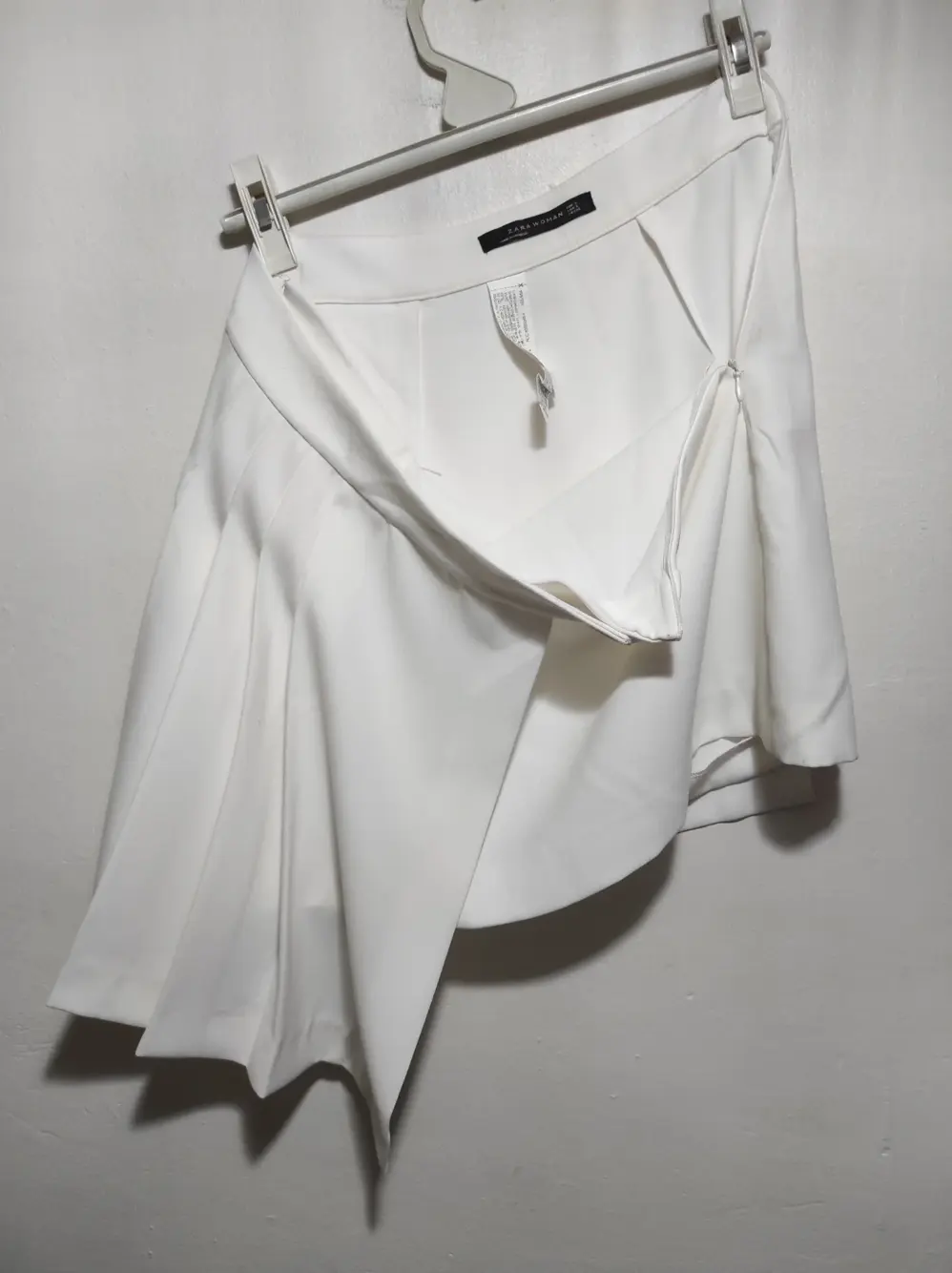 Falda acampada con cremallera Zara woman talla S, foto 3