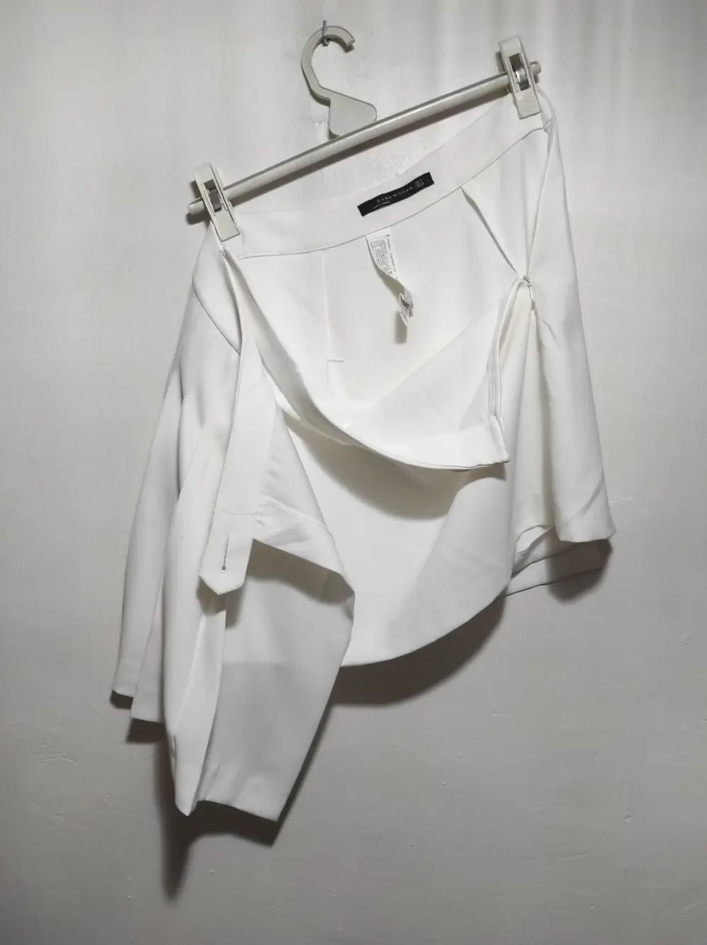 Falda acampada con cremallera Zara woman talla S, foto 5