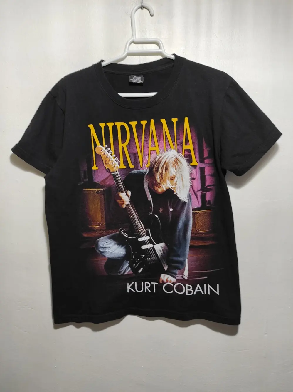 Camiseta vintage Nirvana Kurt Cobain "Hot rock" talla S