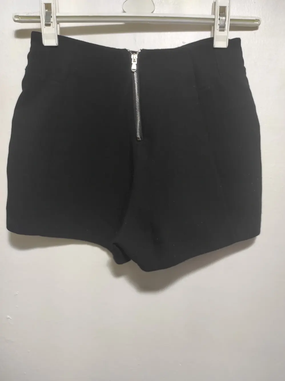 Pantalon corto short Bershka talla 32, foto 3