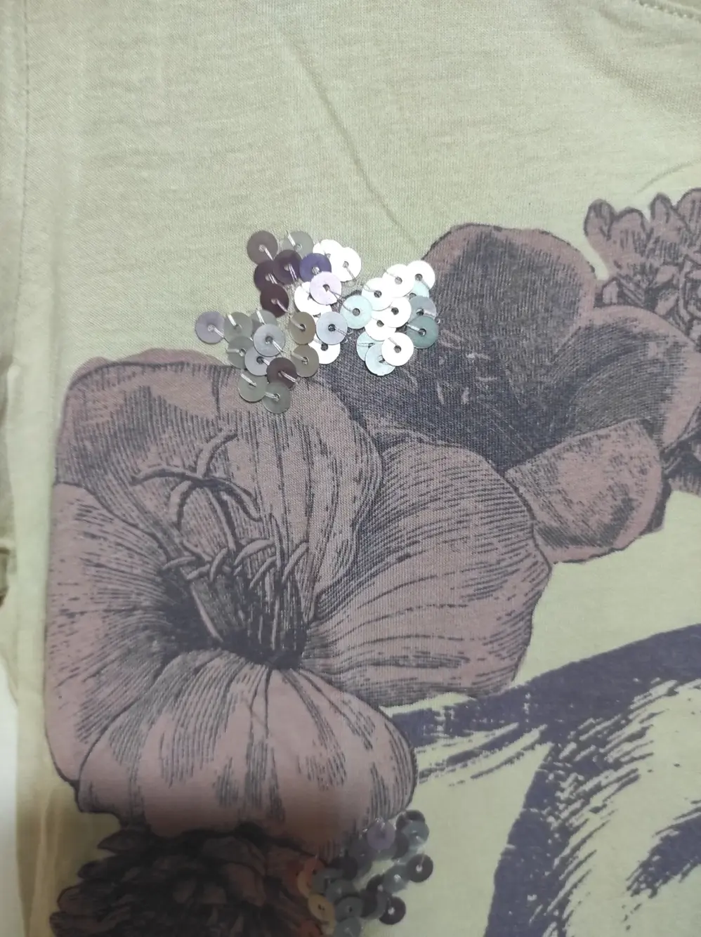 Camiseta manga corta con adornos Mango jeans talla M, foto 2