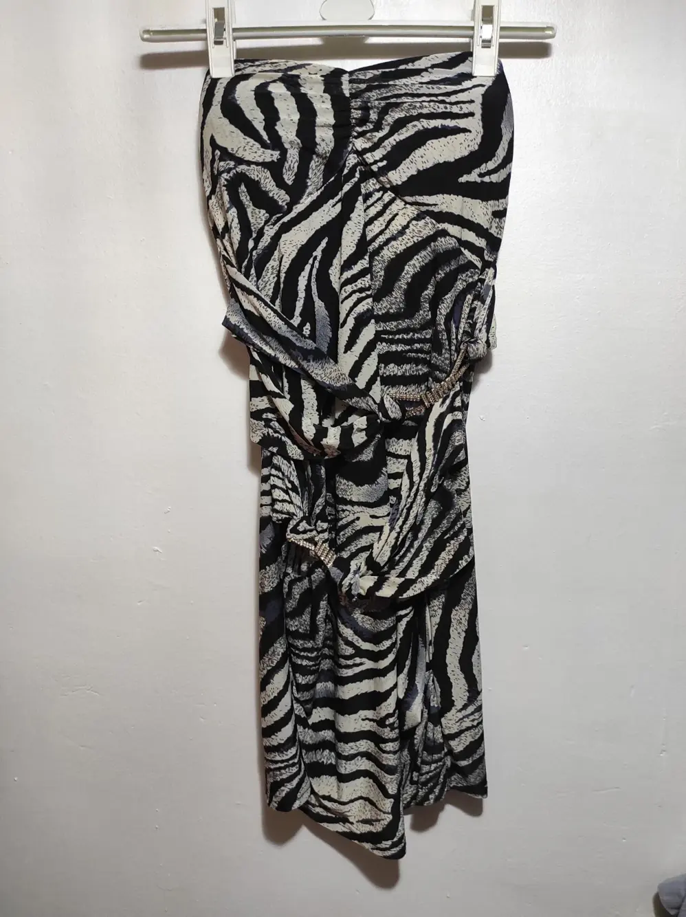 Vestido Fiesta palabra de honor ajustado Gondola blue talla unica sirve para S/M ver medidas