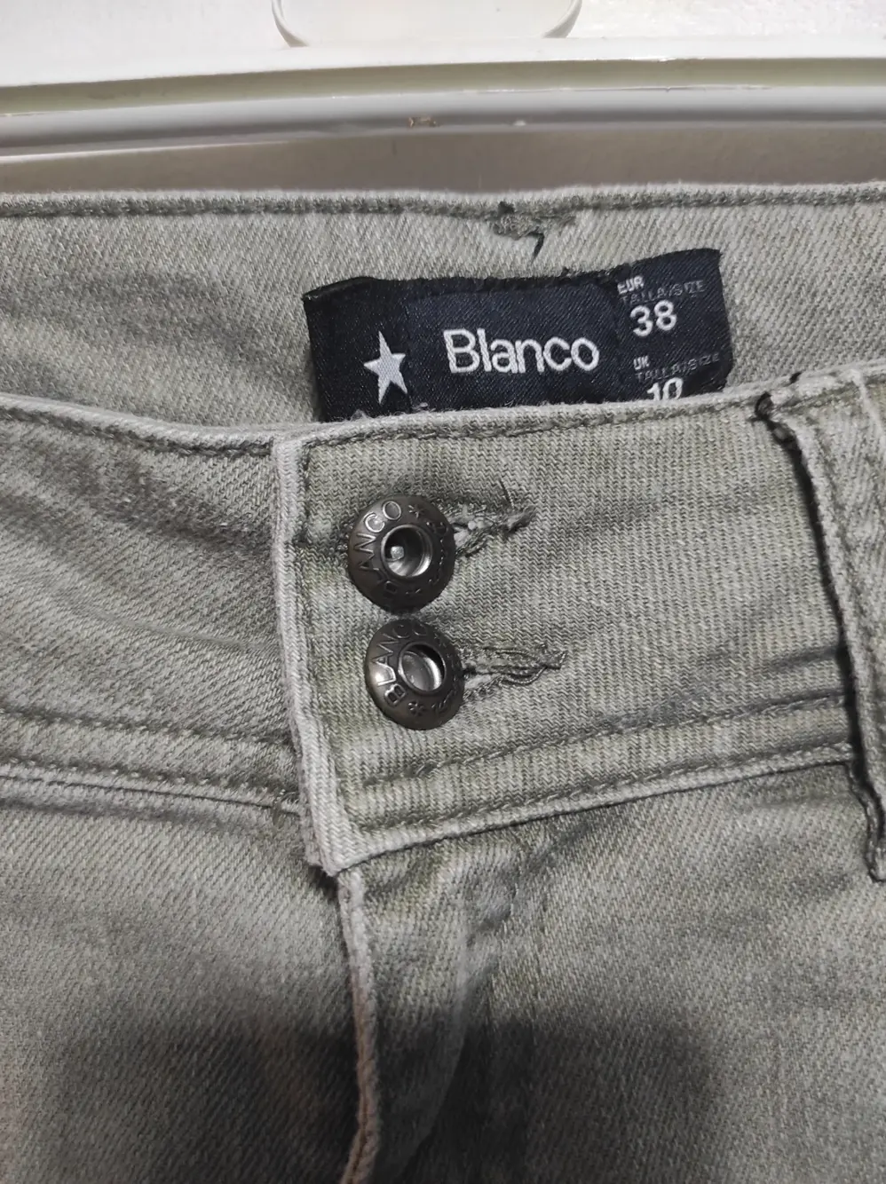 Pantalon corto short Blanco talla 38 pero es mas XL ver medidas, foto 2