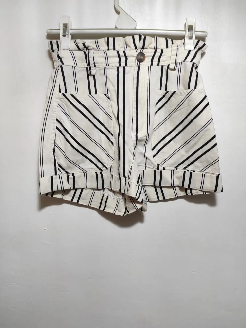 Pantalon short Bershka talla S