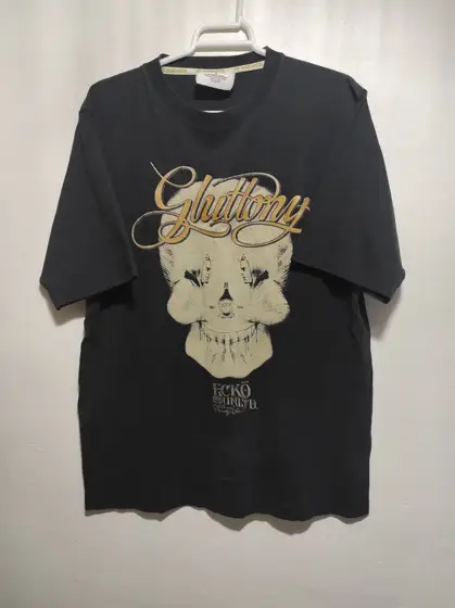 Camiseta manga corta ecko unltd talla S pero sirve para M