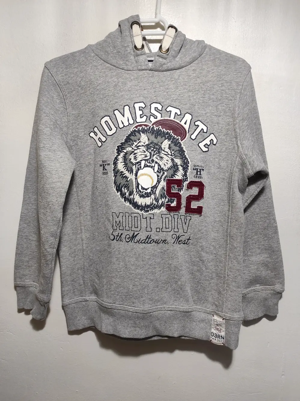 Sudadera con capucha here+there talla 10 años