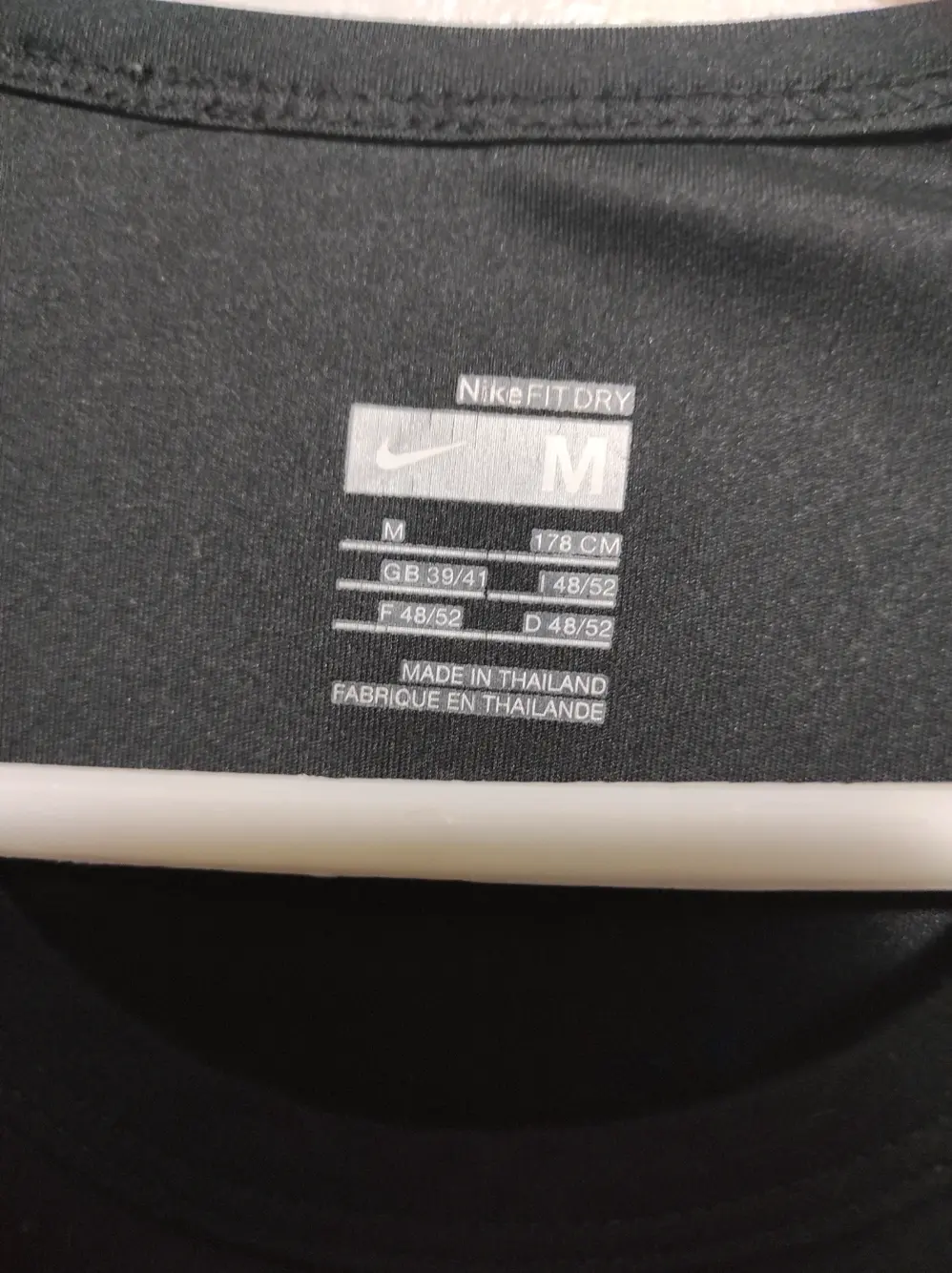 Camiseta manga corta Nike dry fit talla M, foto 3