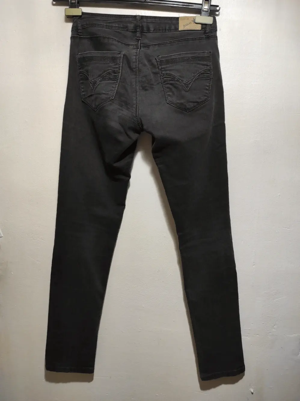 Pantalon vaquero pitillo Blanco jeans talla M 38, foto 2