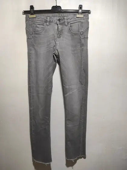 Pantalon vaquero united colors of Benetton talla S