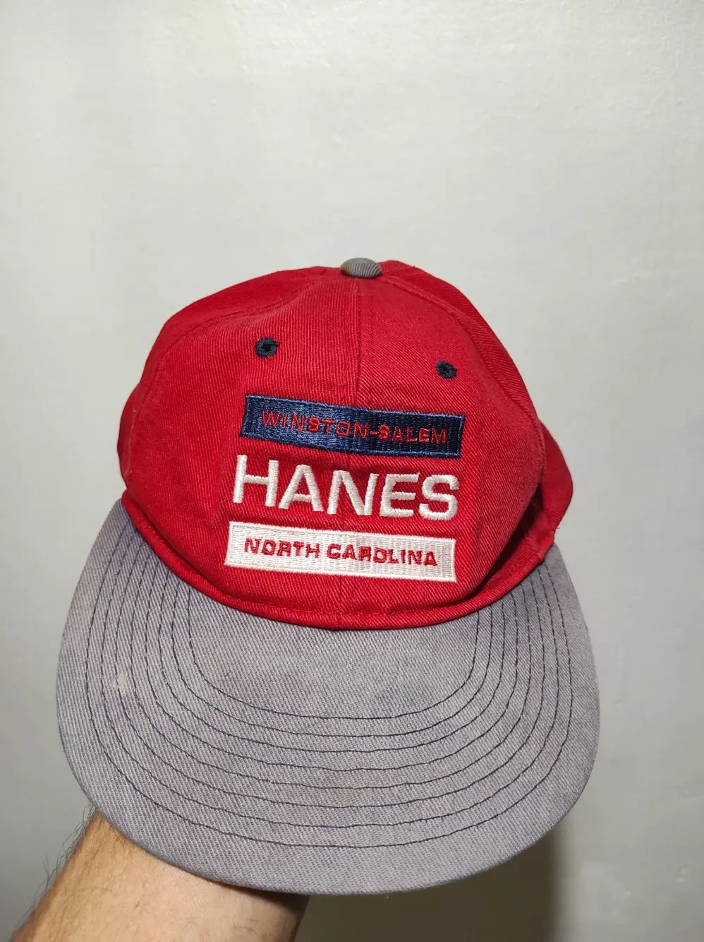 Gorra Hanes talla ajustable adulto
