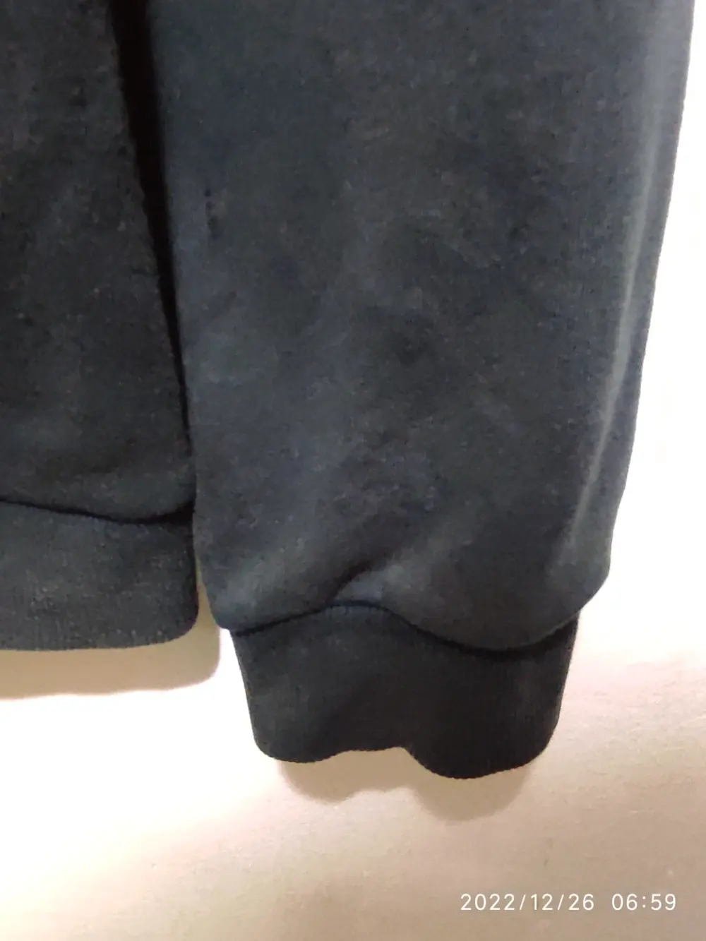 Sudadera con capucha y cremallera Puma talla 16 años sirve para M ver medidas, foto 3