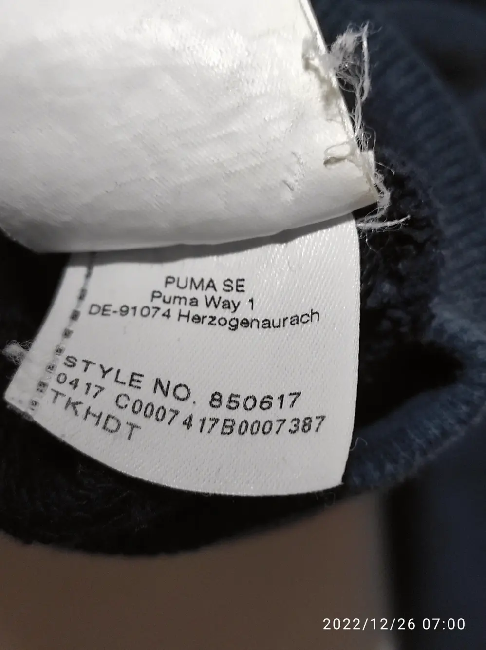 Sudadera con capucha y cremallera Puma talla 16 años sirve para M ver medidas, foto 5